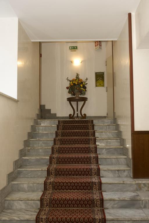 Hotel Domus Aventina Рим Экстерьер фото